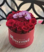 Arreglo de rosas rojas