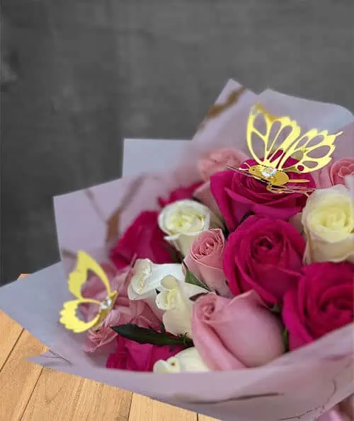 Ramo de rosas mixtas