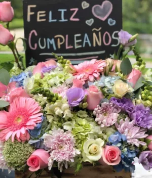 Arreglos florales de cumpleaños en florería en Puebla, Floryou. Flores a domicilio con envío en 3 horas