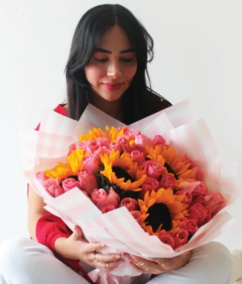Arreglo de flores rosa Canto de Estrellas, la mejor florería en Puebla con entrega de flores a domicilio el mismo día