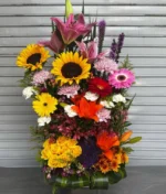 Arreglo de flores multicolor de Florerias en Queretaro, flores a domicilio en Queretaro