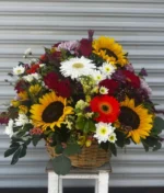 Arreglo de flores multicolor en canasta de Florerias en Queretaro, flores a domicilio en Queretaro