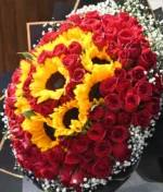 ramo de rosas rojas con girasoles de Florerias en Queretaro, flores a domicilio en Queretaro
