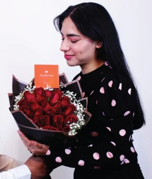 Flores a domicilio en Tijuana. Regala un ramo de rosas frescas a tu persona especial, la mejor florería en Tijuana.